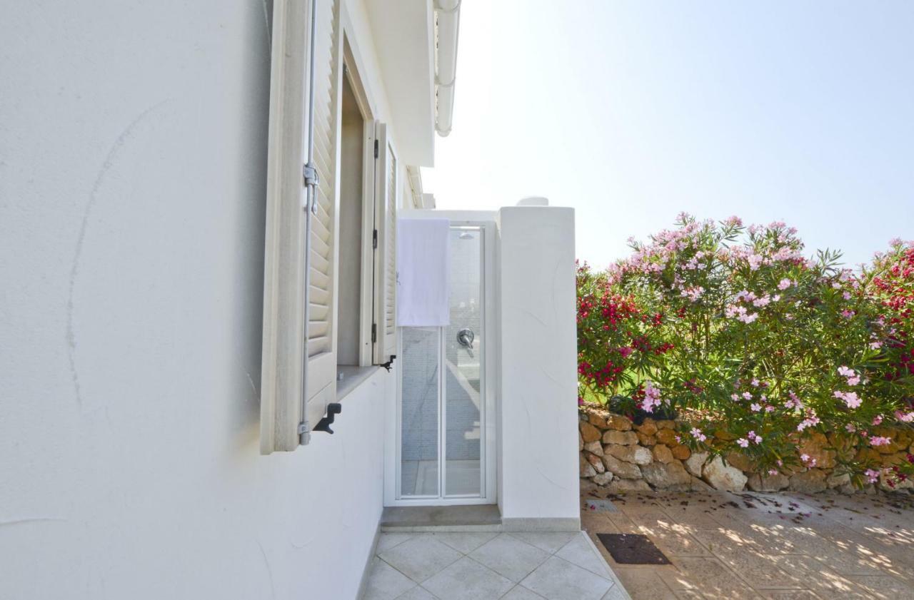 Blue Sea Villas By Wonderful Italy أوستوني المظهر الخارجي الصورة